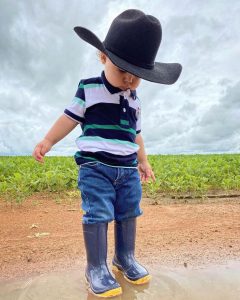 “O chapéu cowboy como símbolo de personalidade”插图