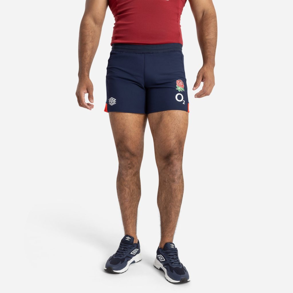 Men's rugby shorts are loved for their loose, comfortable fit and sporty style. They are not only suitable for fierce competition on the court