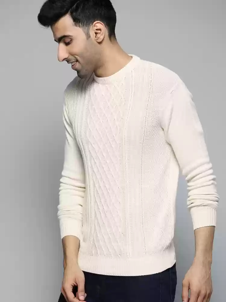 White sweater, When we talk about classic fashion pieces, white sweaters are often included among men's wardrobe essentials.