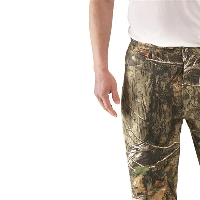 Hunting pants for men play a crucial role in ensuring comfort, protection, and performance during outdoor expeditions.