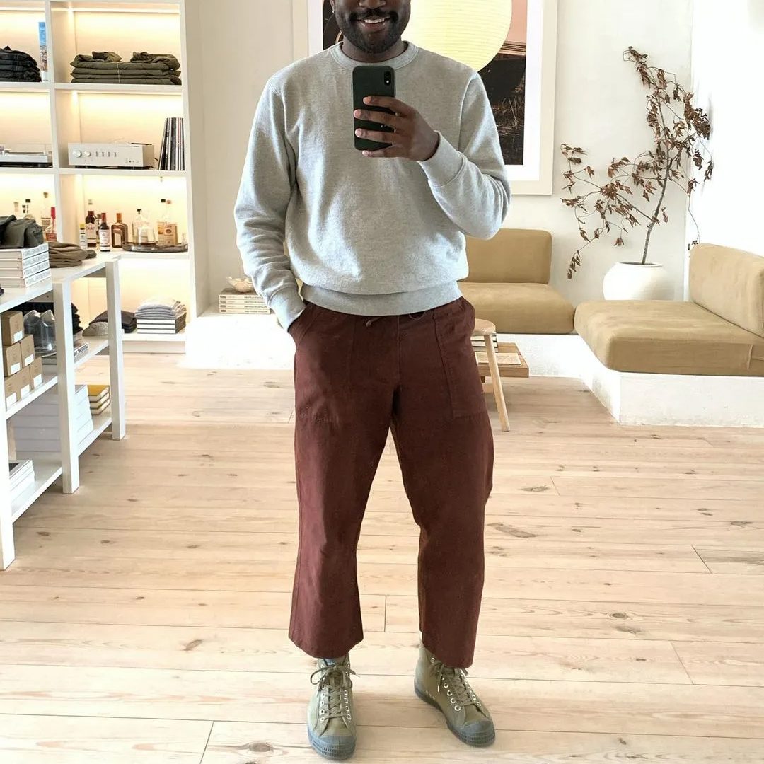 brown pants outfit men