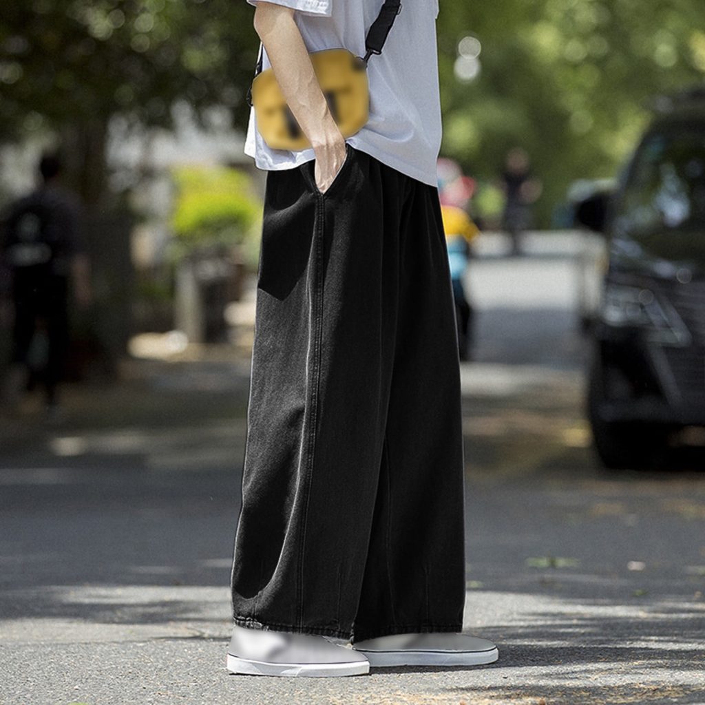 Casual black wide leg pants outfit 