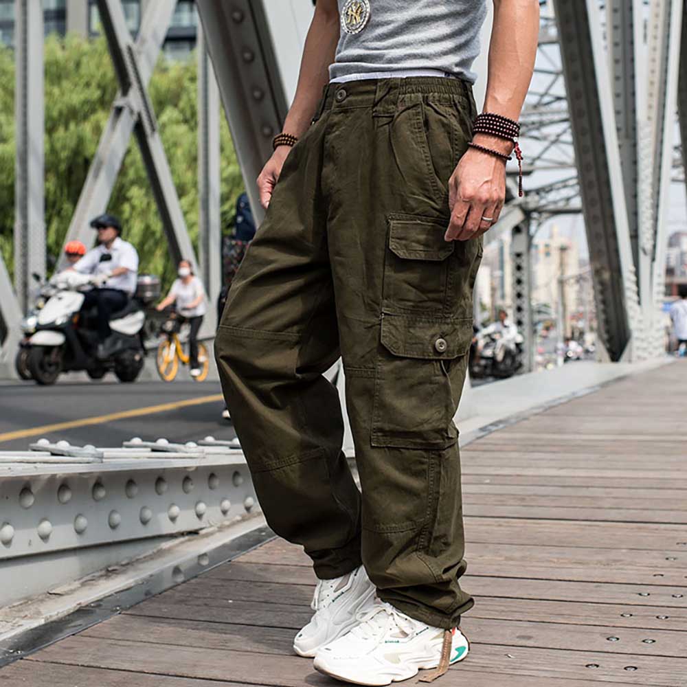 cargo pants in style