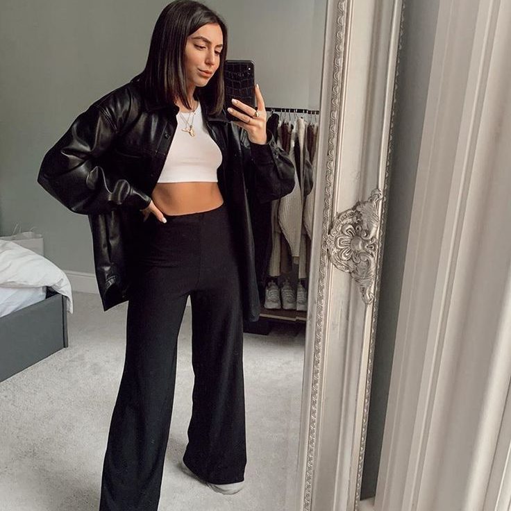 casual black pants outfit