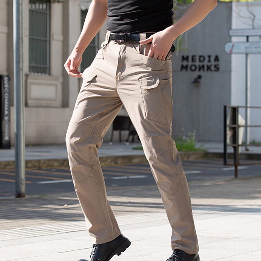 light cargo pants