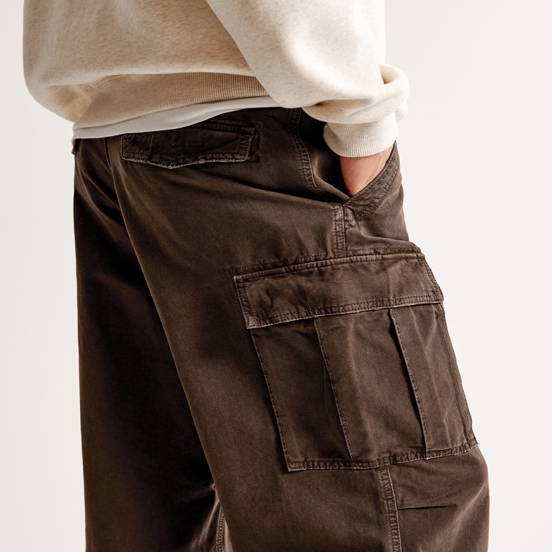 baggy cargo pants