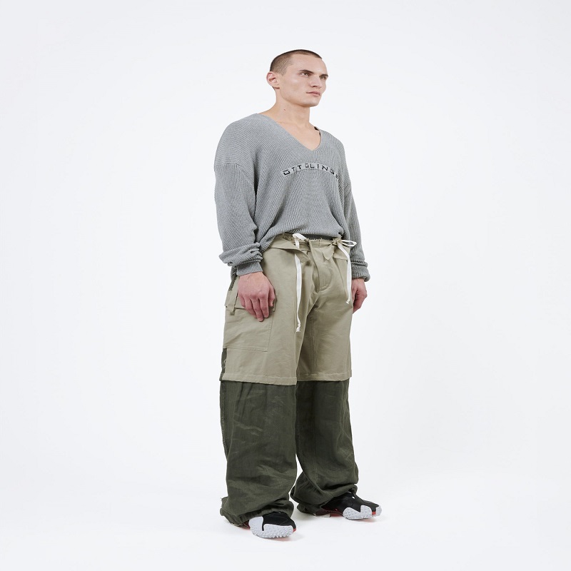 baggy cargo pants