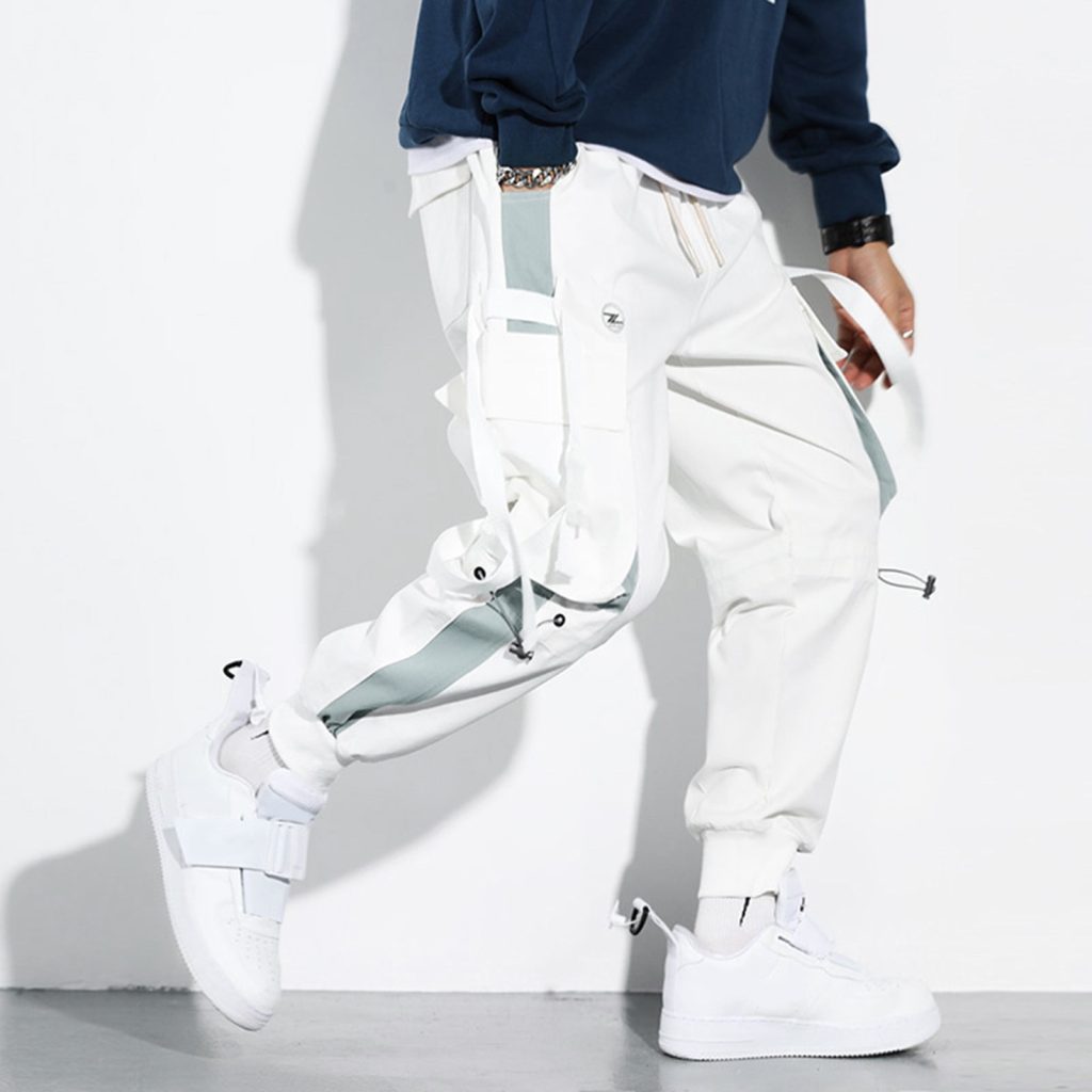 Relaxed cargo pants