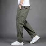 Outfit with cargo pants