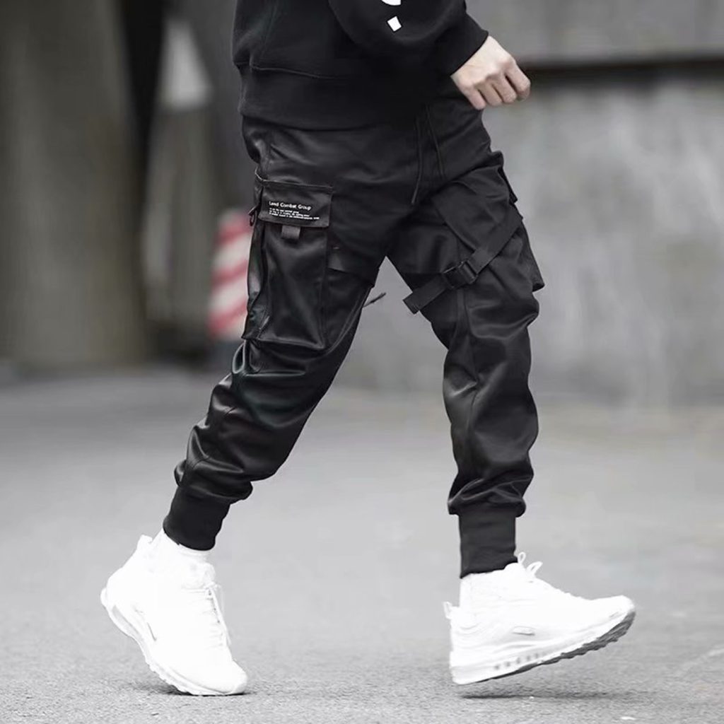 Y2k cargo pants outfit