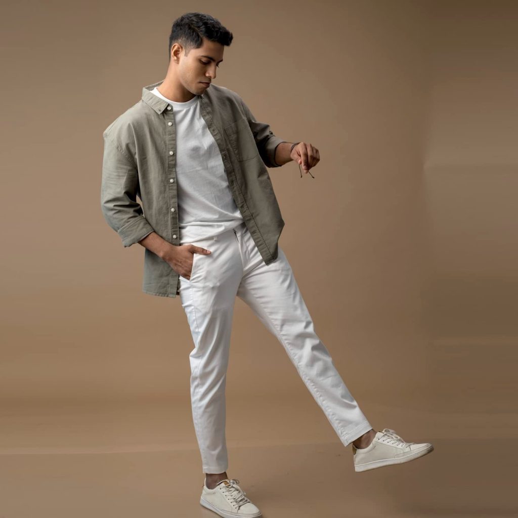 White pants for men