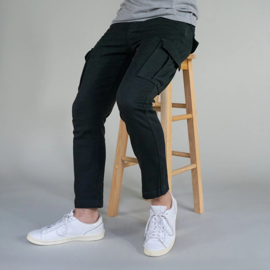 Cargo pants men black