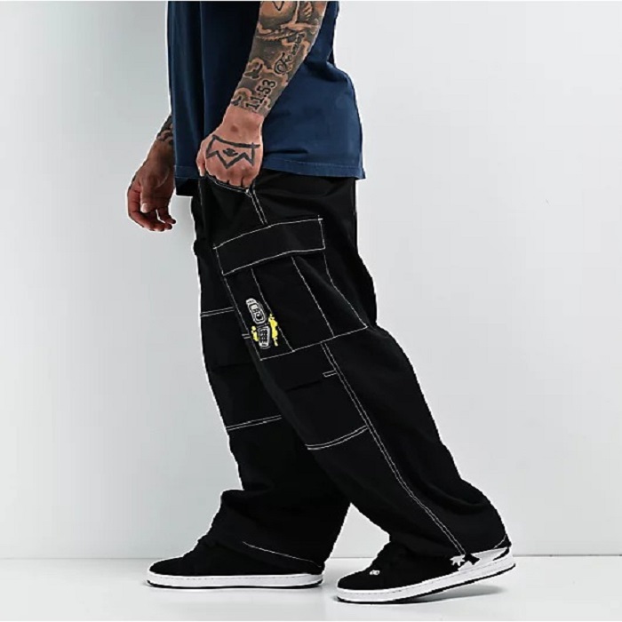 black tailor cargo pants