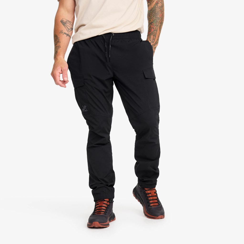 Cargo pants men black