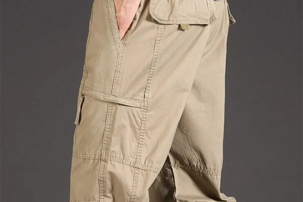 tan cargo pants outfit